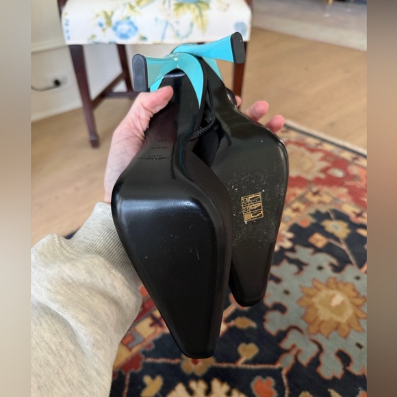 Saint Laurent Tom Slingback Pump in Nero & Heavenly Blue - Picture 3 of 12